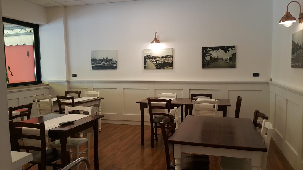 Albergo Pizzeria Sole San Giovanni Lupatoto Ngoại thất bức ảnh